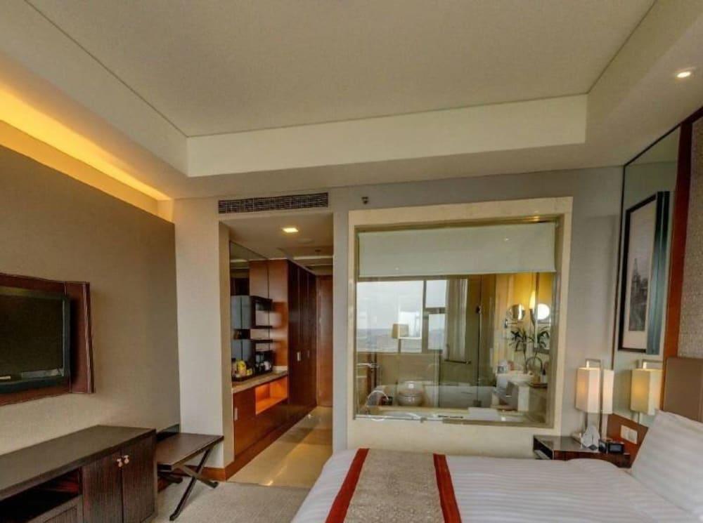 Howard Johnson Caida Plaza Shanghai Extérieur photo