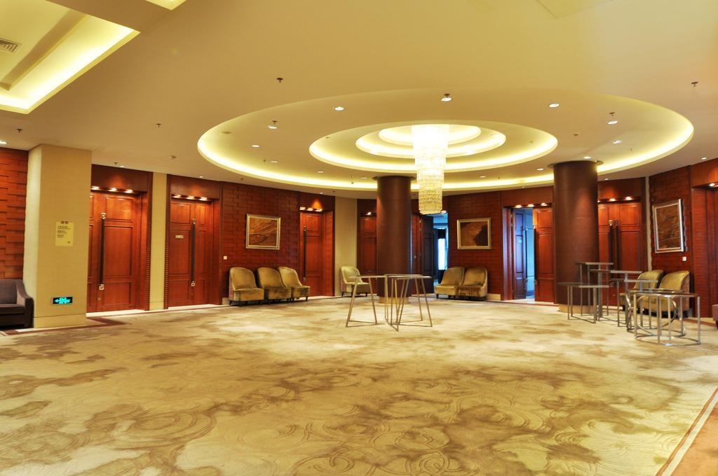 Howard Johnson Caida Plaza Shanghai Extérieur photo